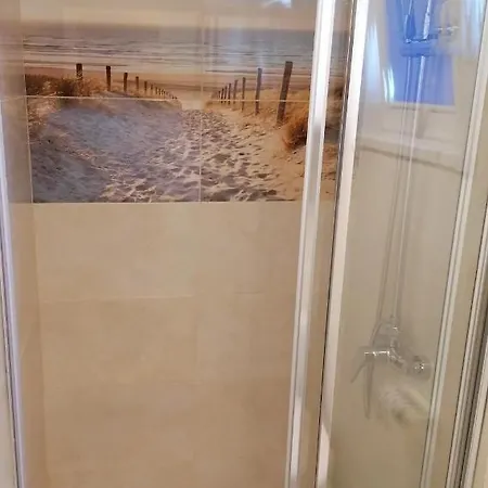 Grazyna بيت خشبي *